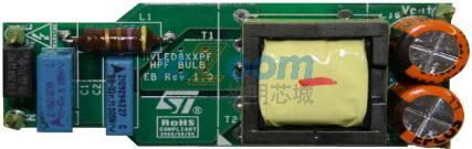EVLHVLED815W15