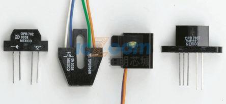 OPB702